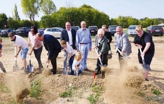 Spatenstich_Mansfeld_Loebbecke_Stiftung©Stadt_WF