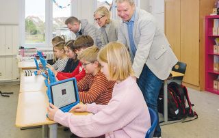 ipads_Sandbachschule©Frank_Schildener